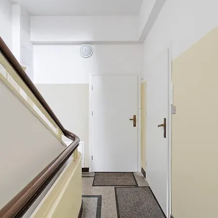 Art & Comfort Apartment *