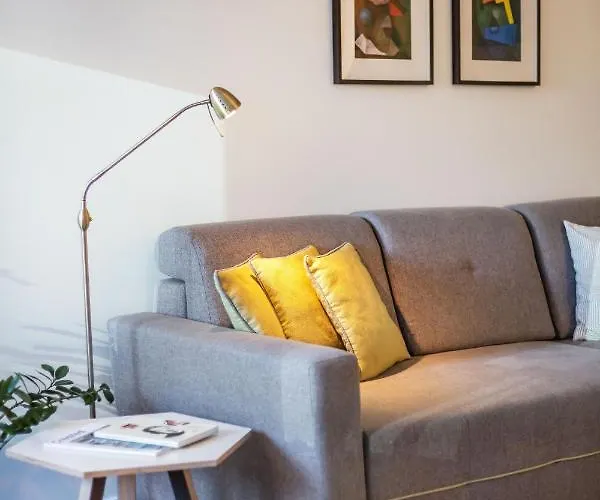 Art & Comfort アパート